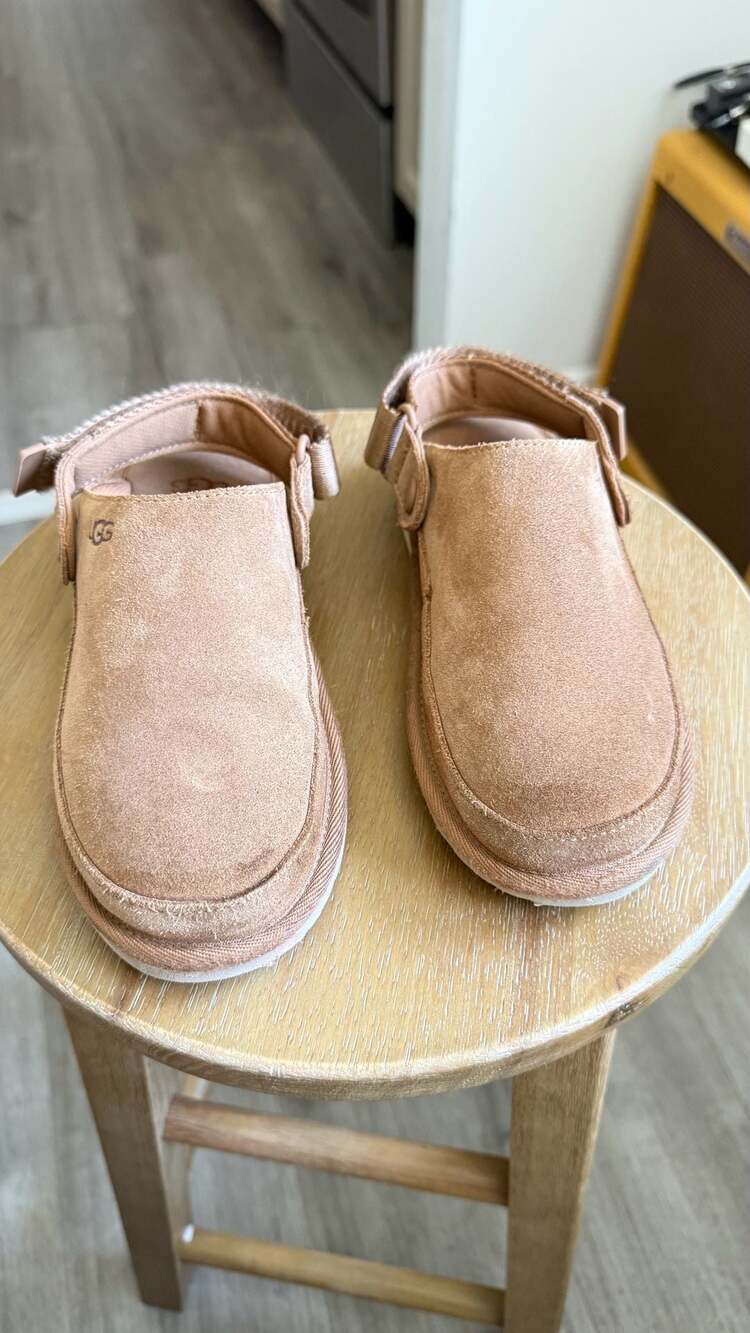 UGG Kids Goldenstar Clog in Driftwood - Picture 2 of 8